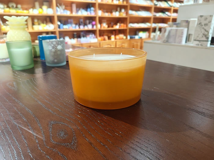 scented candles factory