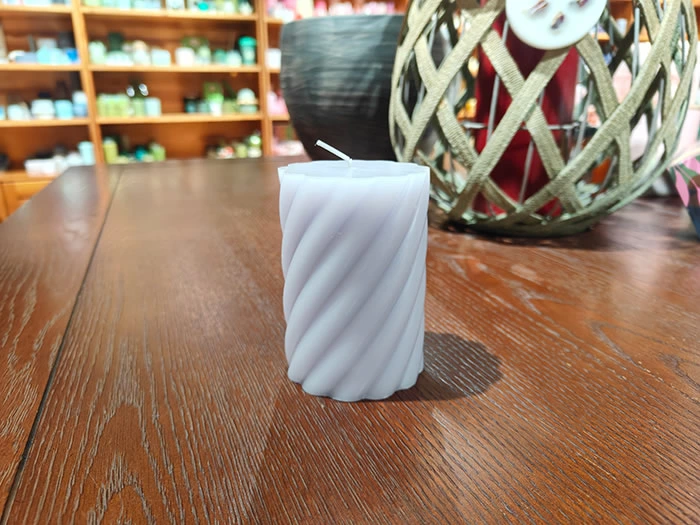 Luxury Spiral Pillar Candle Supplier